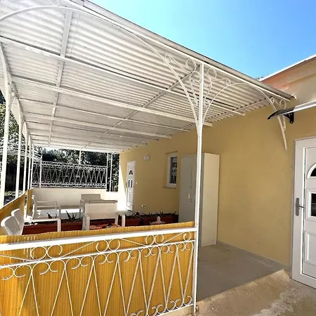 Liberty Depandance 2 * Bari